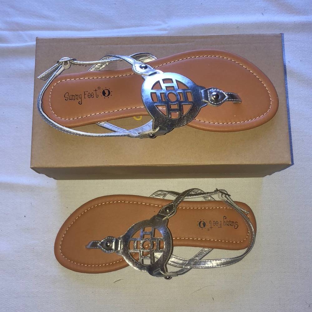 Silver Sunny Feet Zahara Sandals
